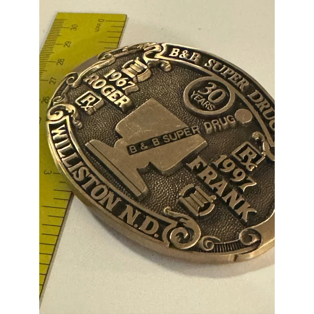 Vintage B&B Super Drug 30‎ Years Williston ND Belt Buckle 1967-1997 Pharmacy